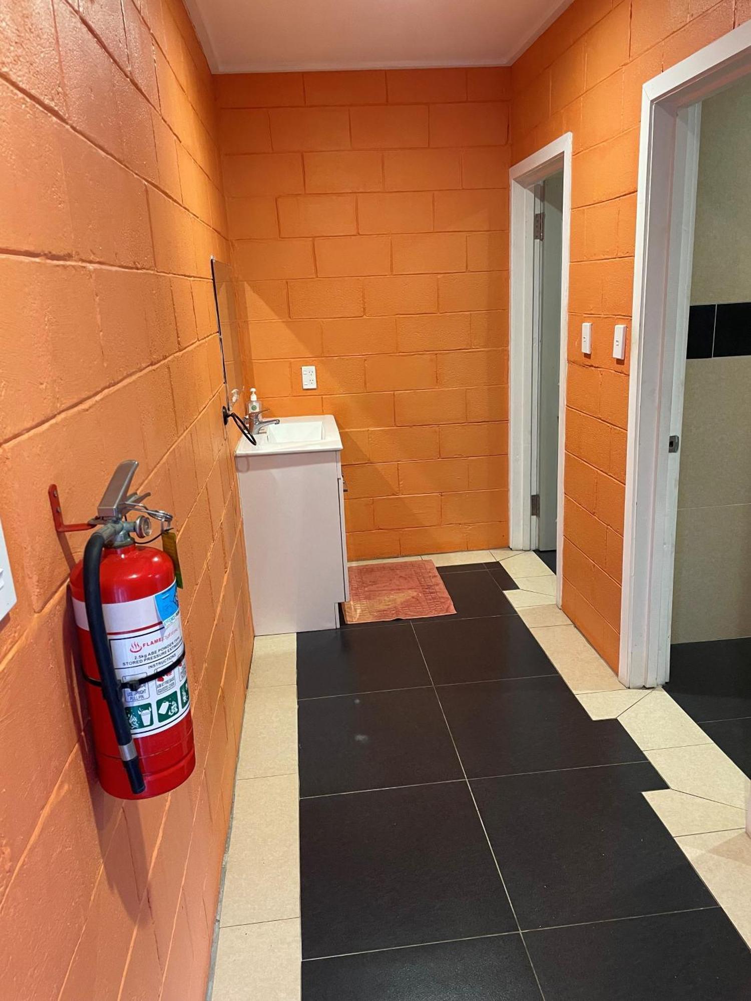 Keris Rental Houses Vaitele Екстериор снимка